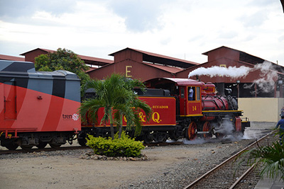 Tren de la Dulzura Coast Ecuador Train